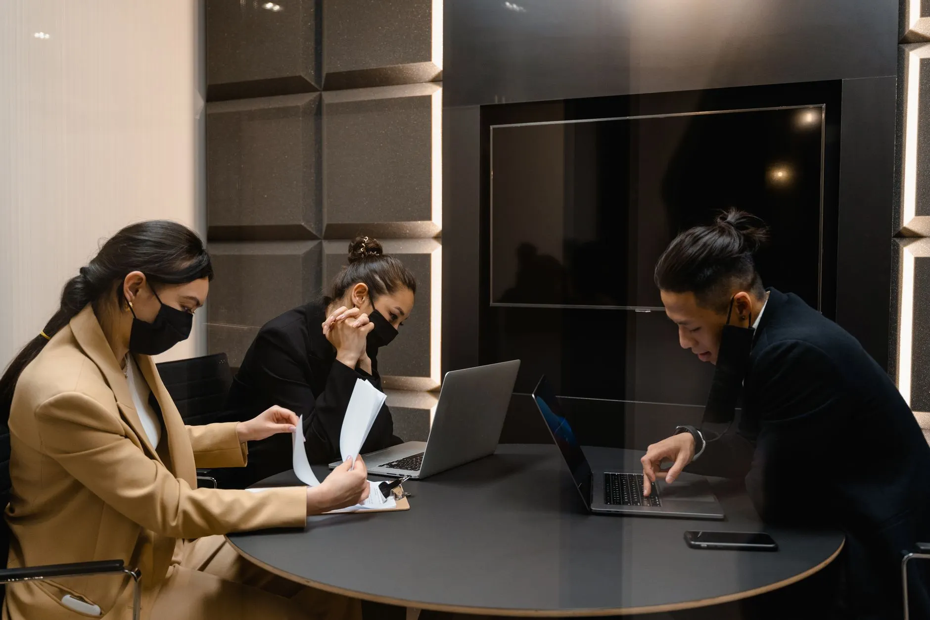 基煜智能水电表在商业综合体分项计量中的技术优势解析